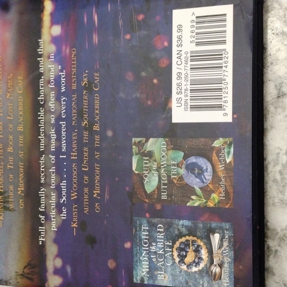 The Lights off Sugarberry Cove by Heather Webber book - Picture 9 of 12